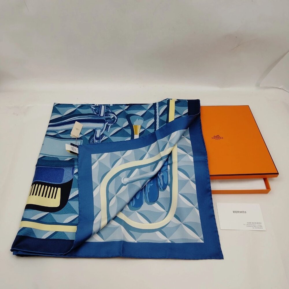 Authentic Hermes Carre 90 Beaute Composee Navy Blue Scarf mn696-121325 - Picture 9 of 9